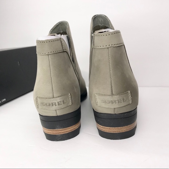 NIB Sorel Lolla Cut Out Booties Nubuck -Waterproof - Picture 4 of 16